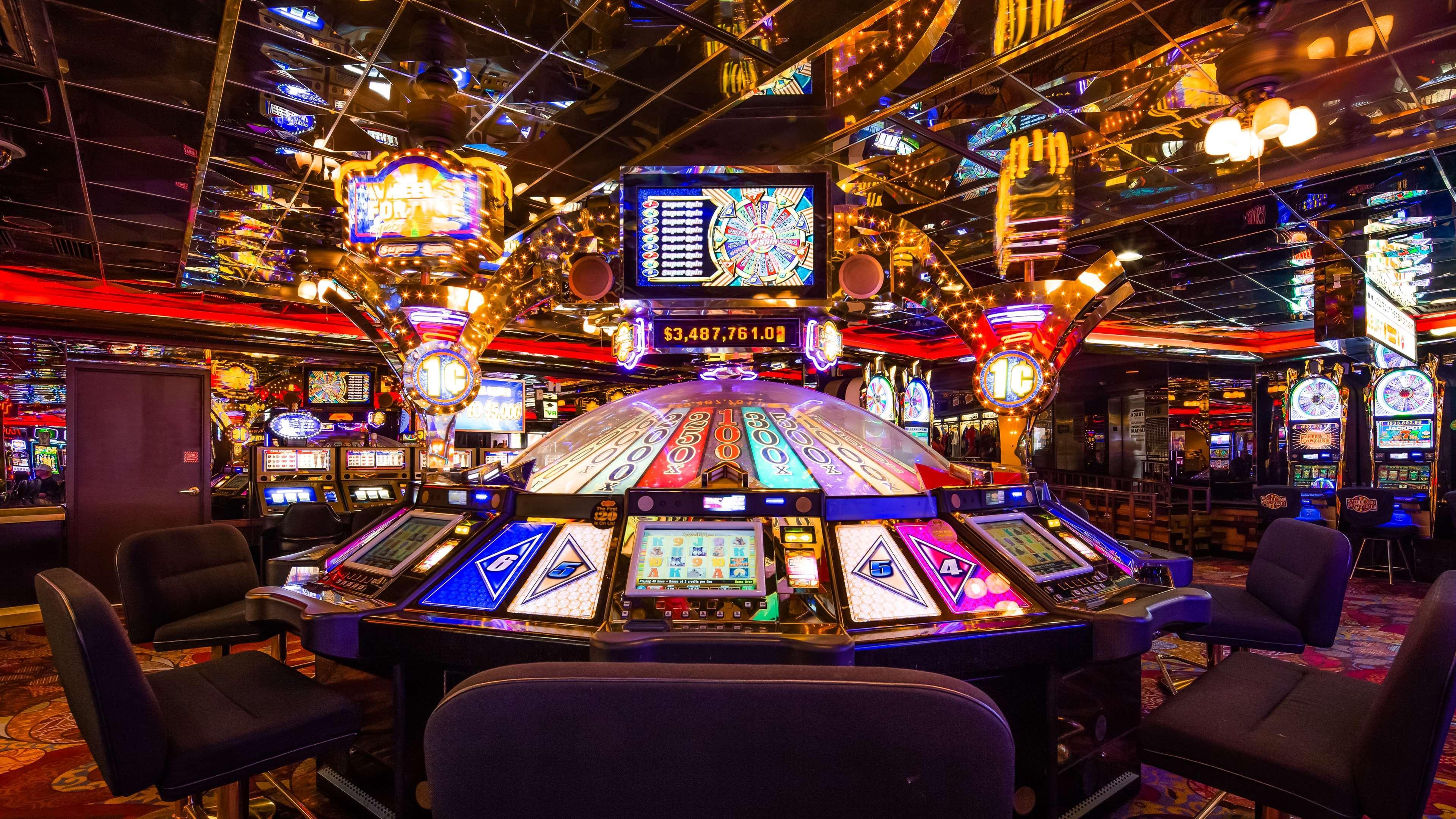 Best Western Plus Casino Royale - Center Strip Las Vegas Exterior photo